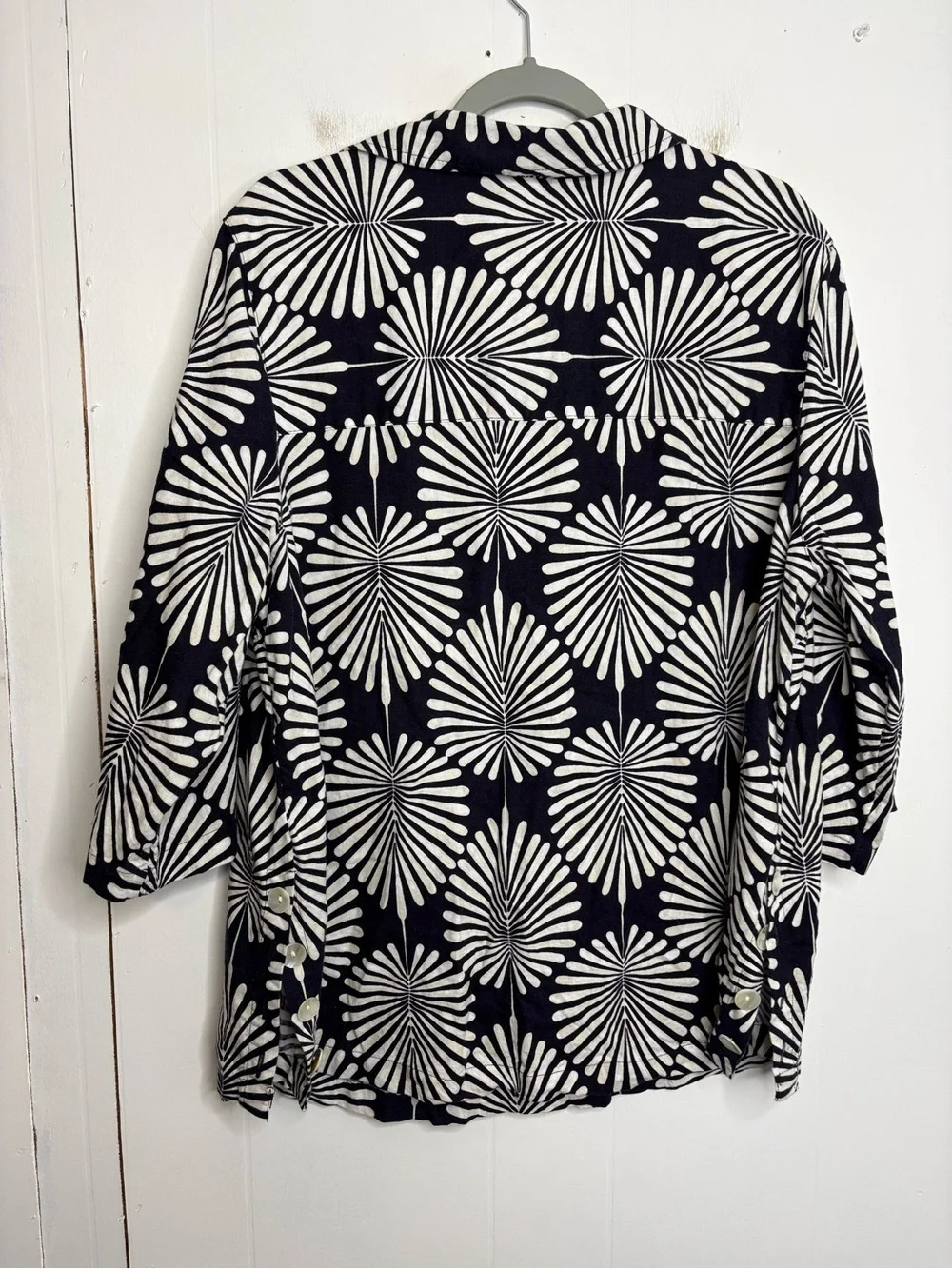 Joie Top Womens 1X Popover Linen Blend Navy Leaves Button Sides Beachy Coastal